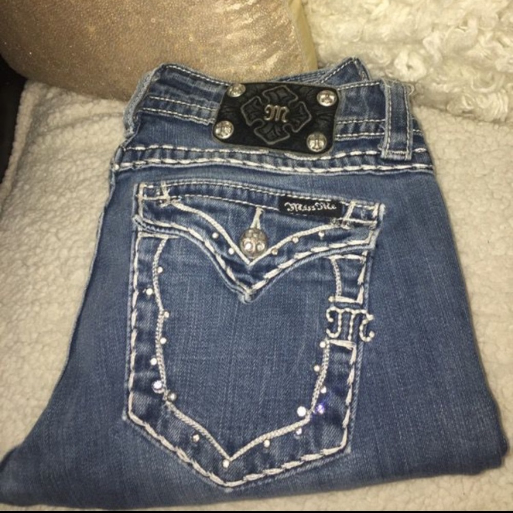 Size 28 boot cut Miss Me jeans